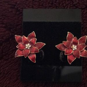 Eisenberg clip earrings.